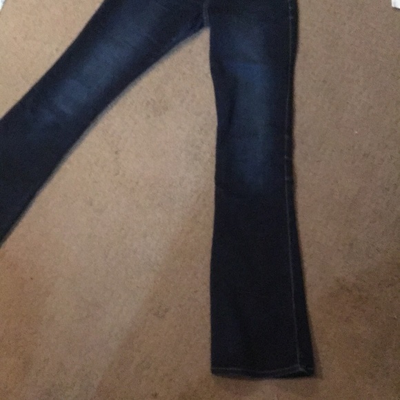 Express Jeans - Picture 2 of 3